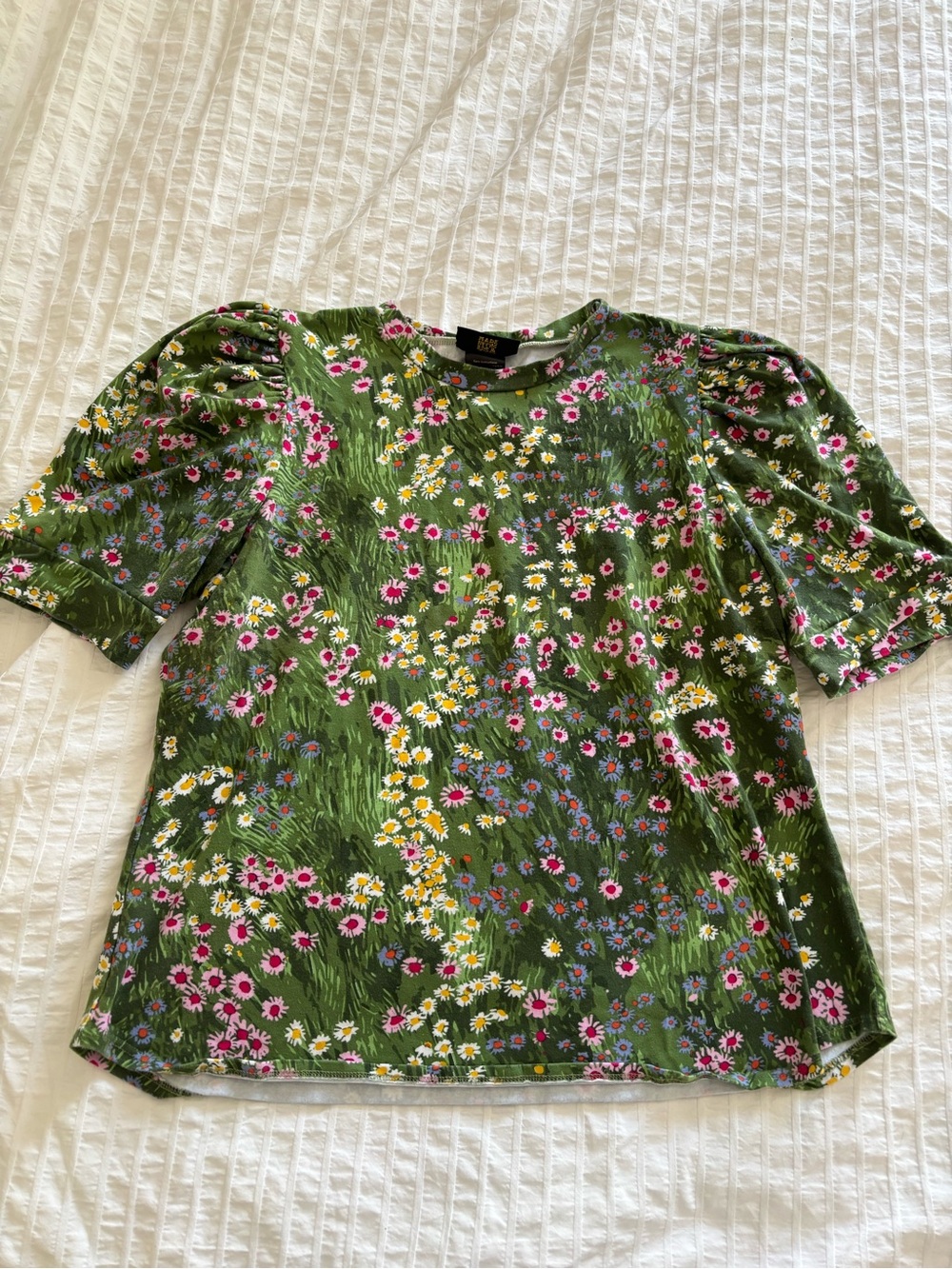 Nooworks Green Floral Puff-Sleeve Blouse